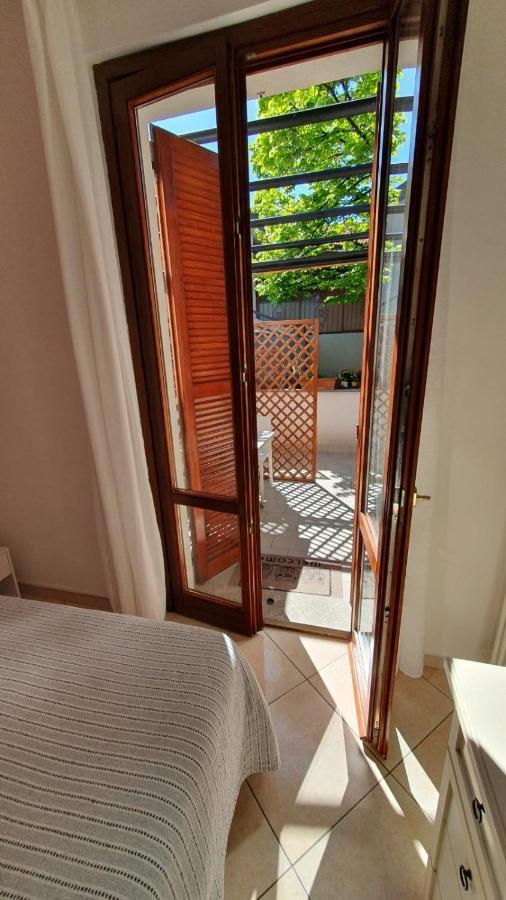 Beb I Portici Bed and Breakfast Cernobbio Eksteriør billede
