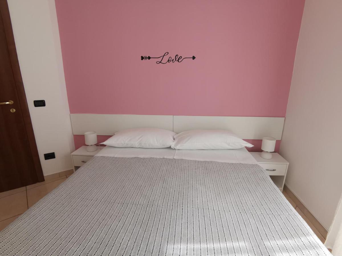 Beb I Portici Bed and Breakfast Cernobbio Eksteriør billede